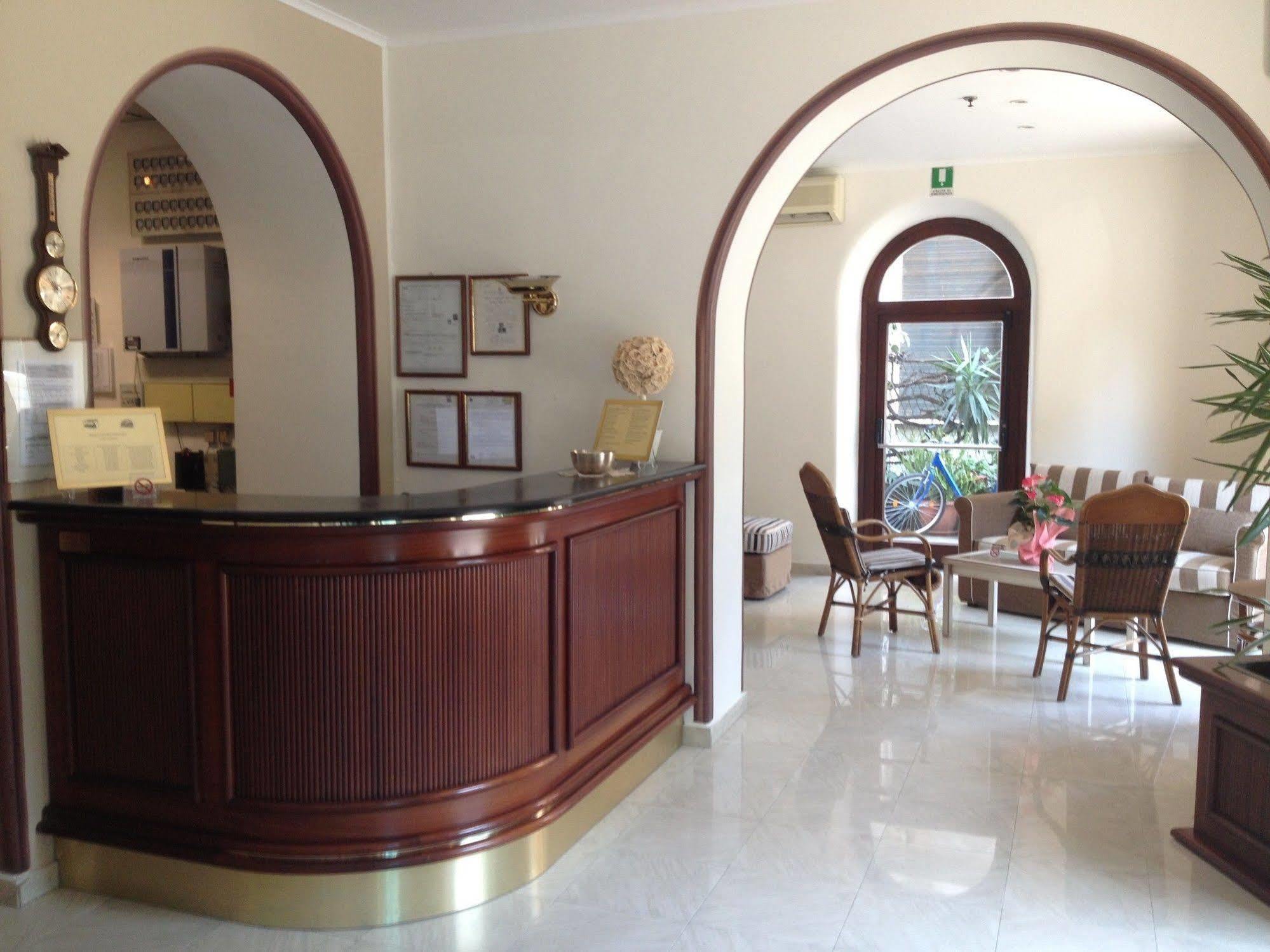 Hotel Giulio Cesare ราปาลโล ภายนอก รูปภาพ